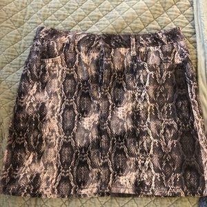 Zara snakeskin mini skirt